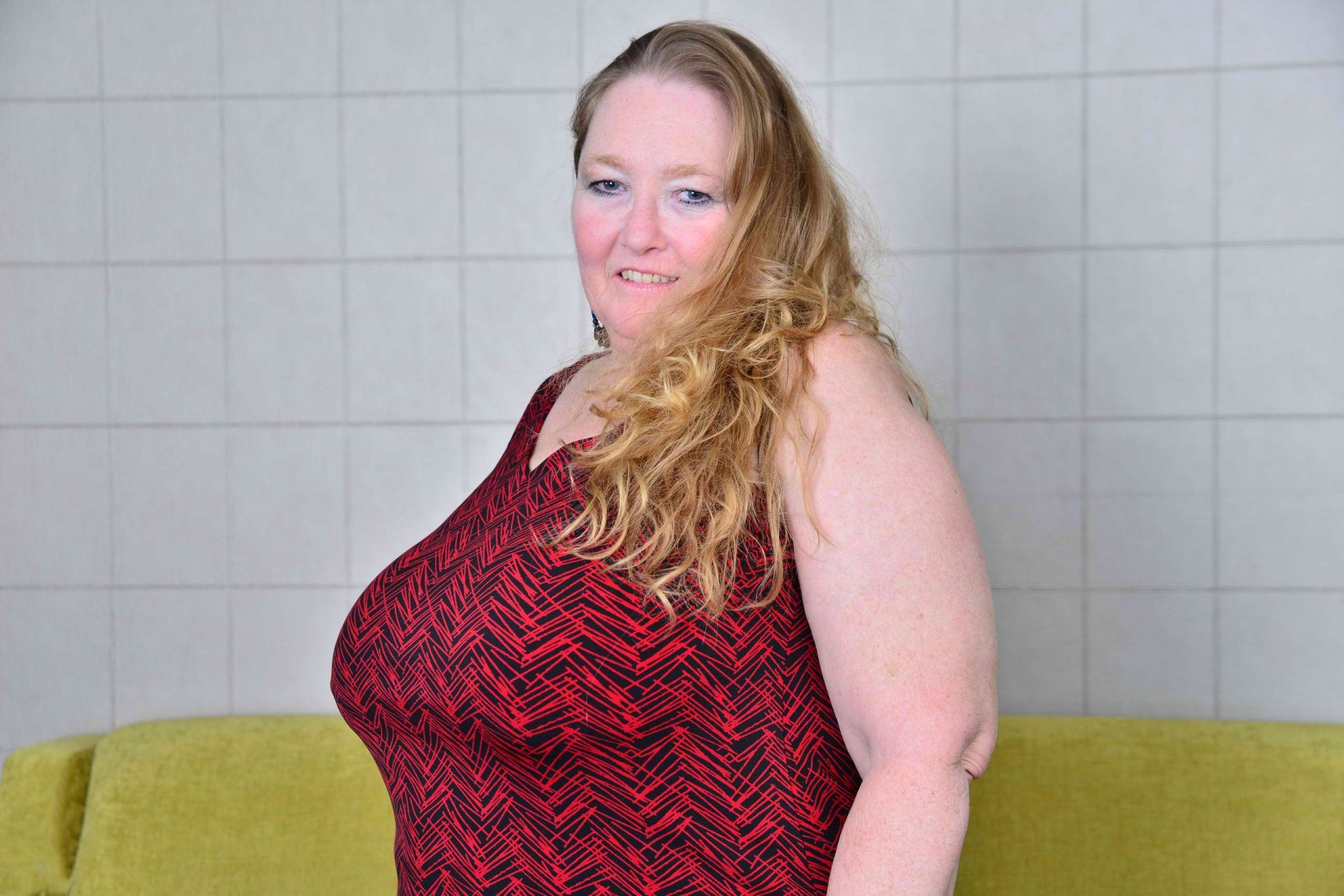 lusciousIris from Nottinghamshire,United Kingdom