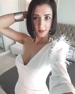 LonerCowgirl from Trafford,United Kingdom